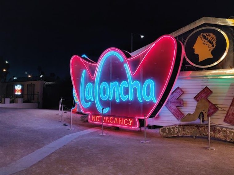 Neon Museum-4